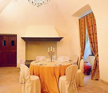 San Pietro Sopra Le Acque & Semesteranläggning (resort) 4*