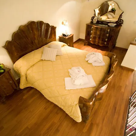 San Pietro Sopra Le Acque & 4*