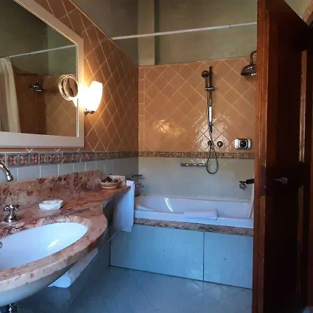 Ośrodek wypoczynkowy San Pietro Sopra Le Acque & 4*