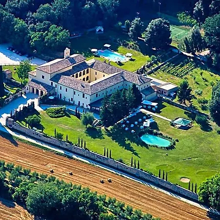 Semesteranläggning (resort) San Pietro Sopra Le Acque &