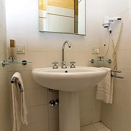 Ośrodek wypoczynkowy San Pietro Sopra Le Acque & 4*