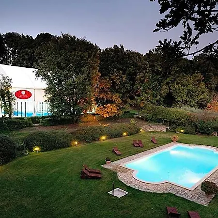 San Pietro Sopra Le Acque & 4* Massa Martana