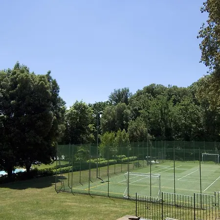 San Pietro Sopra Le Acque & منتجع ماسا مارتانا