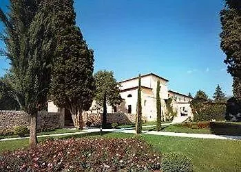 Üdülőközpont San Pietro Sopra Le Acque & Spa