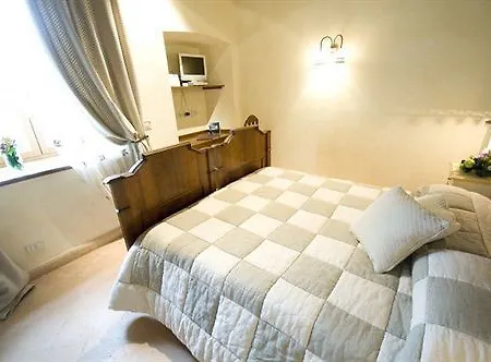 San Pietro Sopra Le Acque & Spa Üdülőközpont Massa Martana