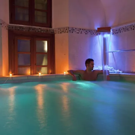 San Pietro Sopra Le Acque & Semesteranläggning (resort) 4*