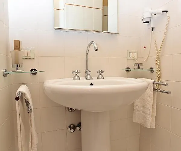 Resort San Pietro Sopra Le Acque & Massa Martana